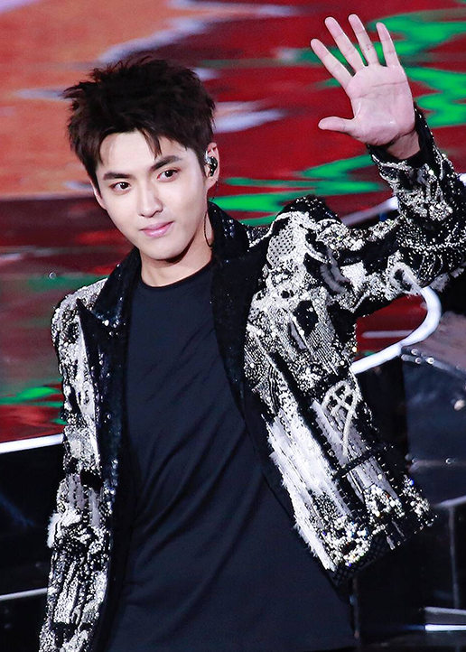 五月的鲜花全国大中学生文艺会演封面图