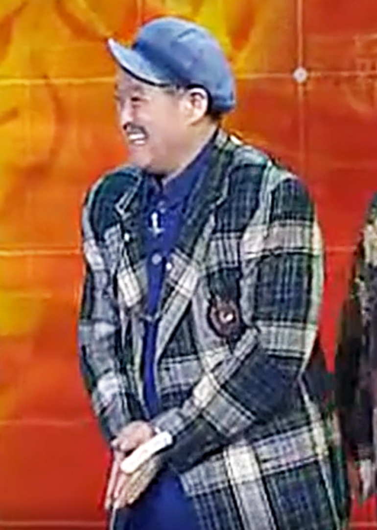 2004央视春晚封面图