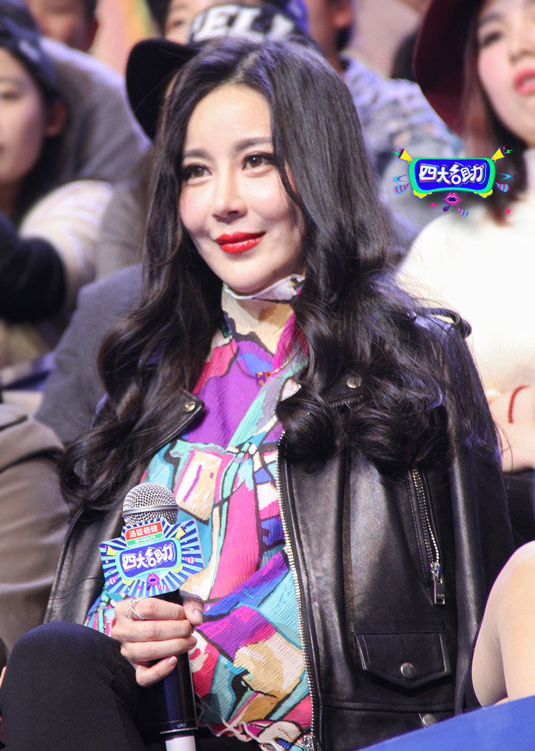 四大名助封面图